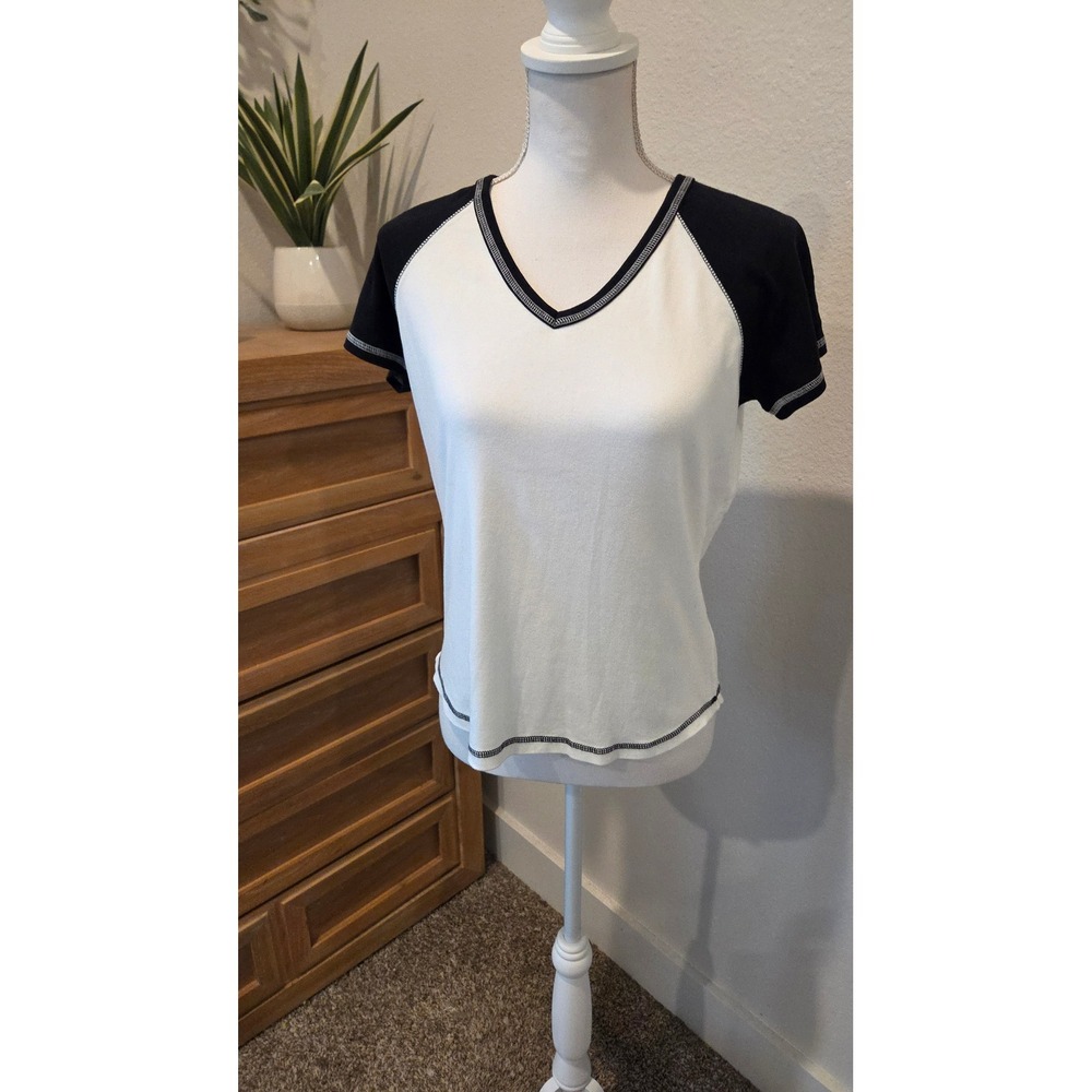 St. John's Bay Tee 100% Cotton Raglan V-Neck White Black Sporty Y2K Medium
